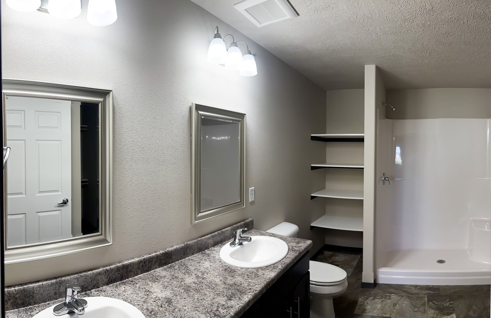 Heritage Townhomes LLC 8 of 11