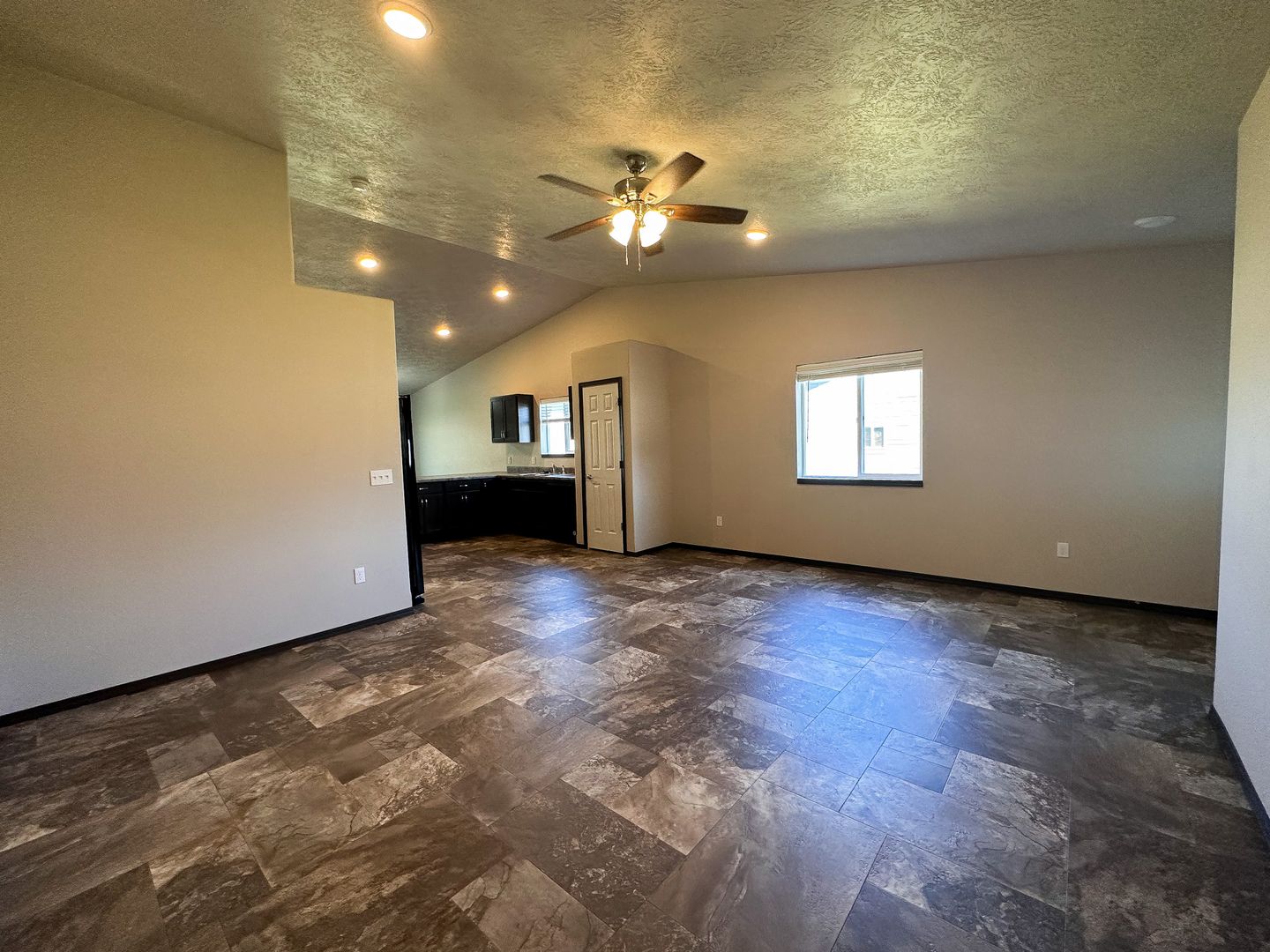 Ivy Townhomes INC 3 of 12