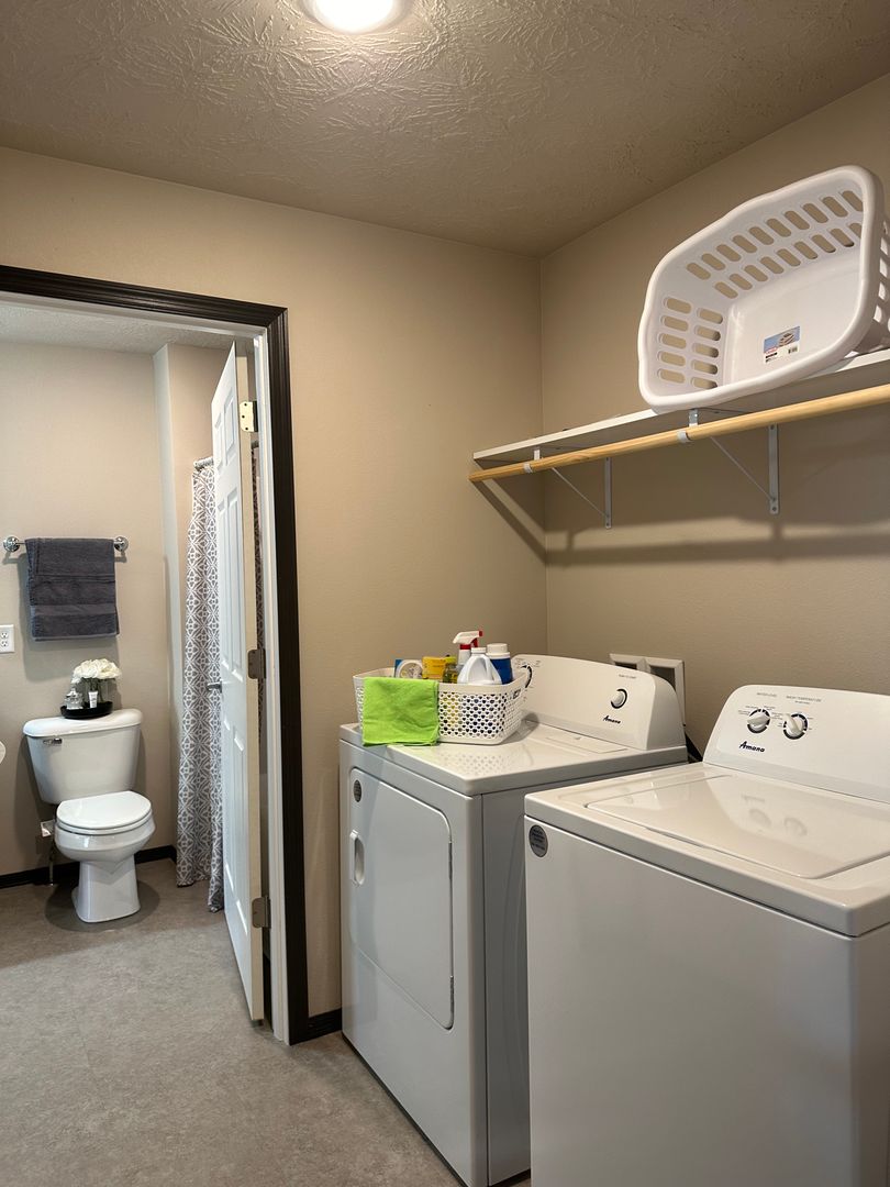 Heritage Townhomes LLC 2 of 6