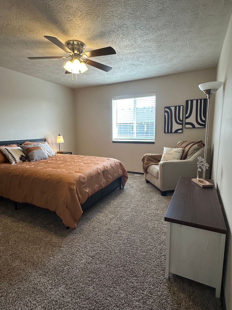 Heritage Townhomes LLC 6 of 6