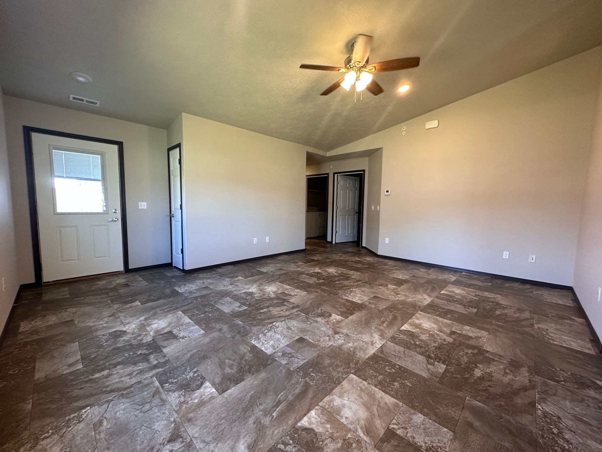 Ivy Townhomes INC 3 of 12