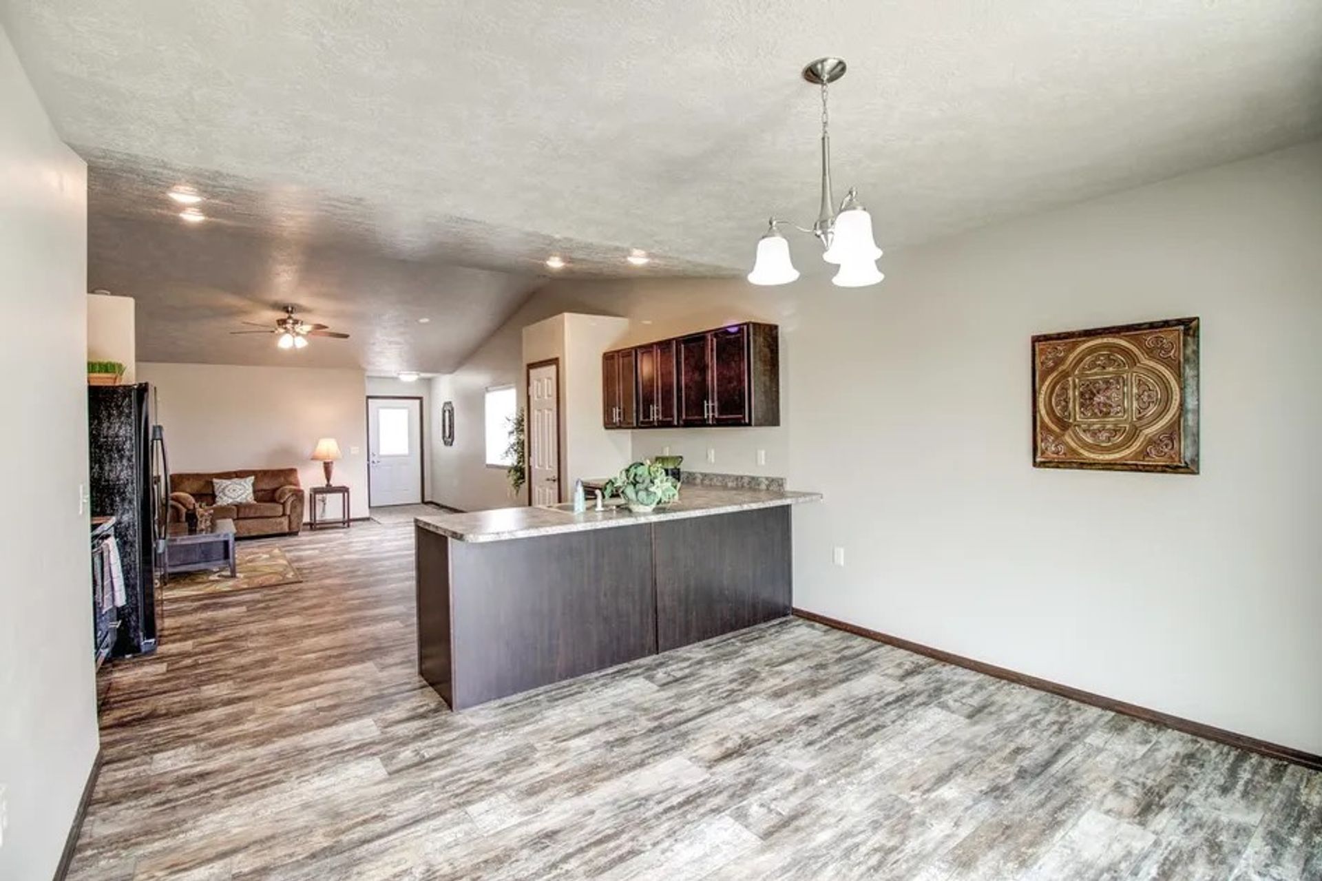 Heritage Townhomes LLC 10 of 12
