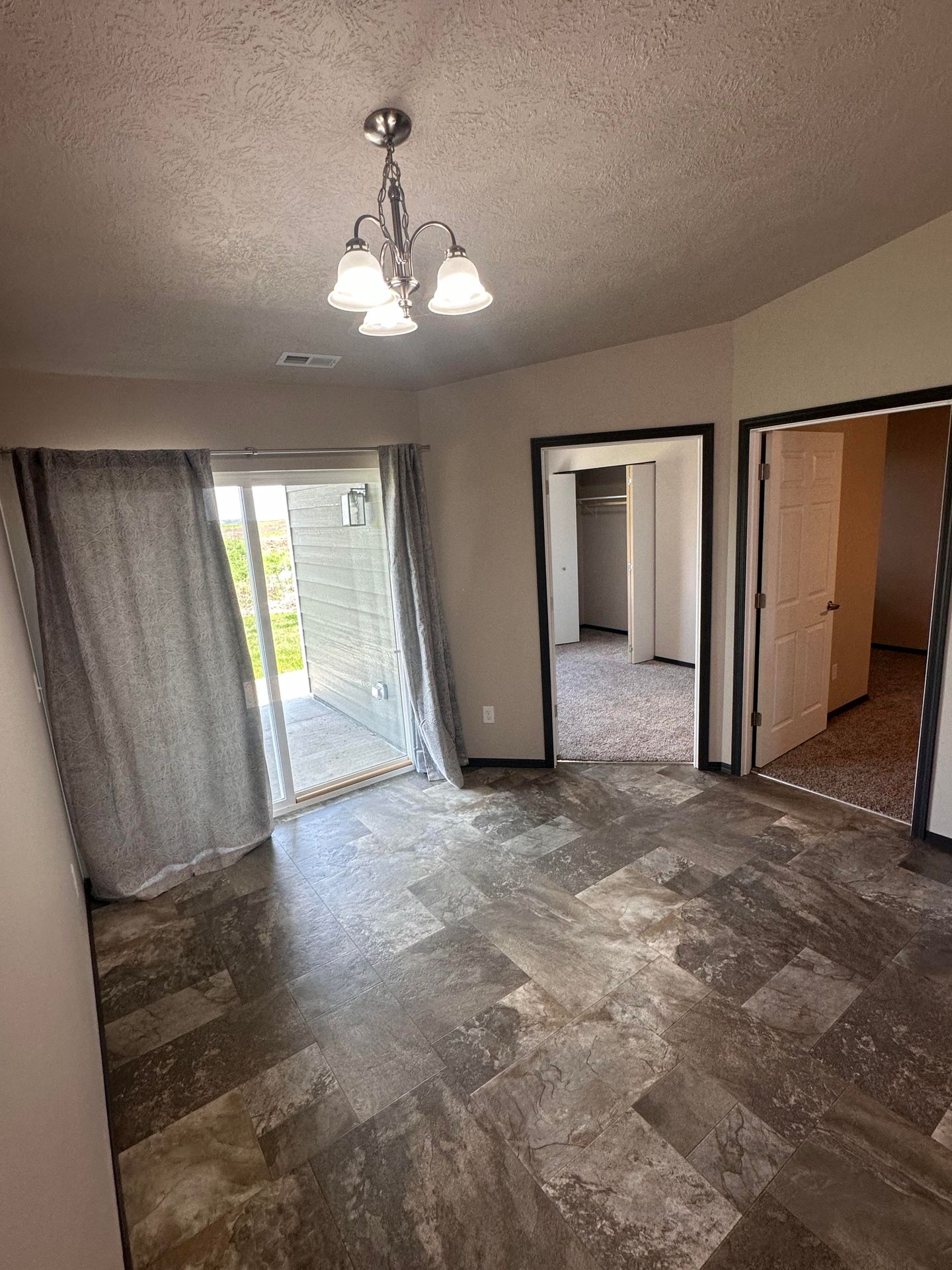 Ivy Townhomes INC 4 of 12