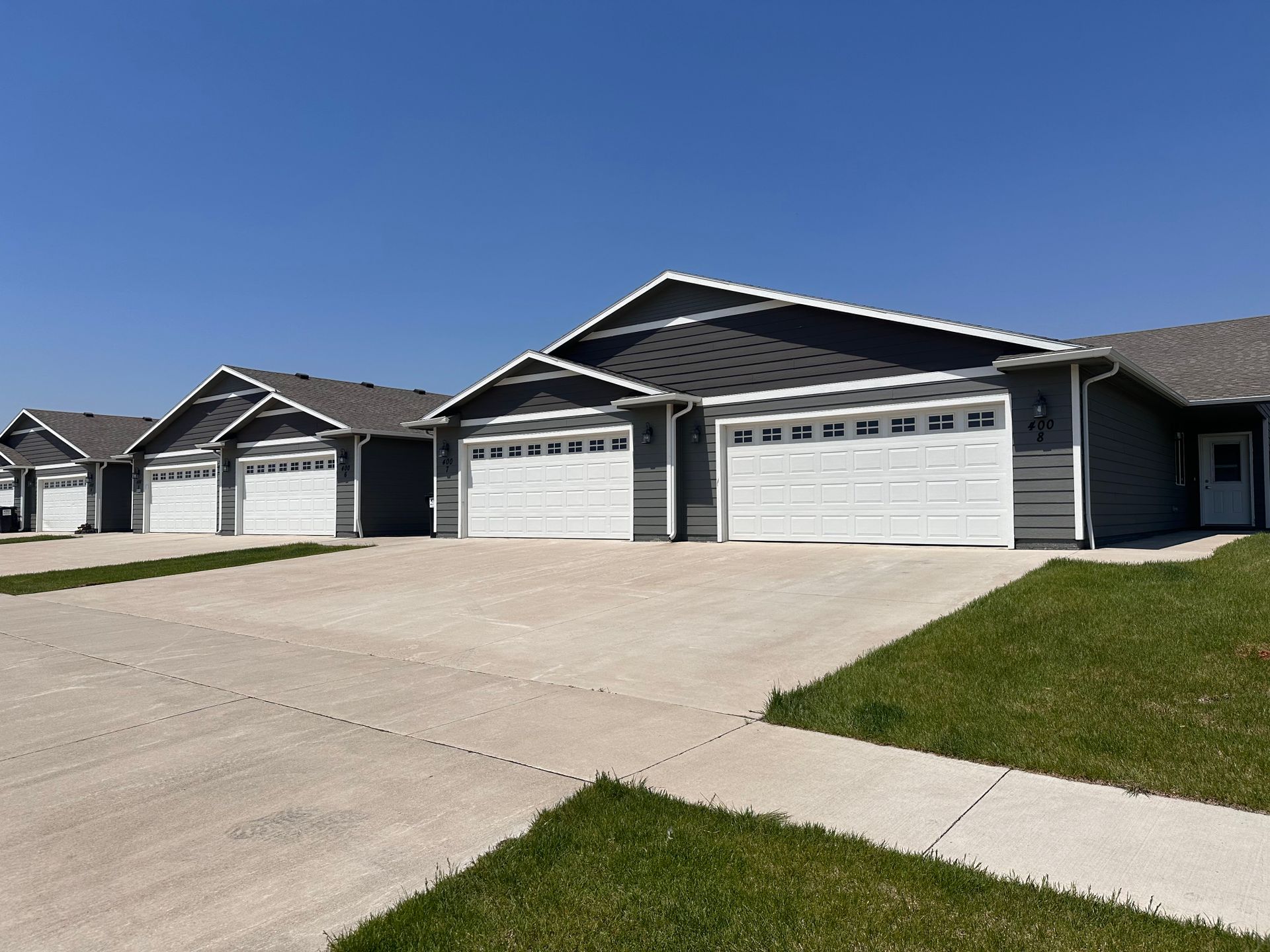 Ivy Townhomes INC 2 of 12