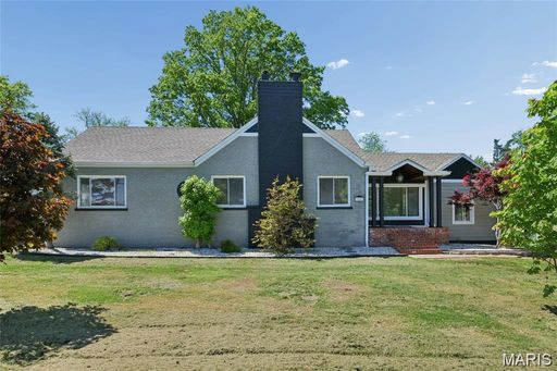 Affton Gem with Flexible Living Space
