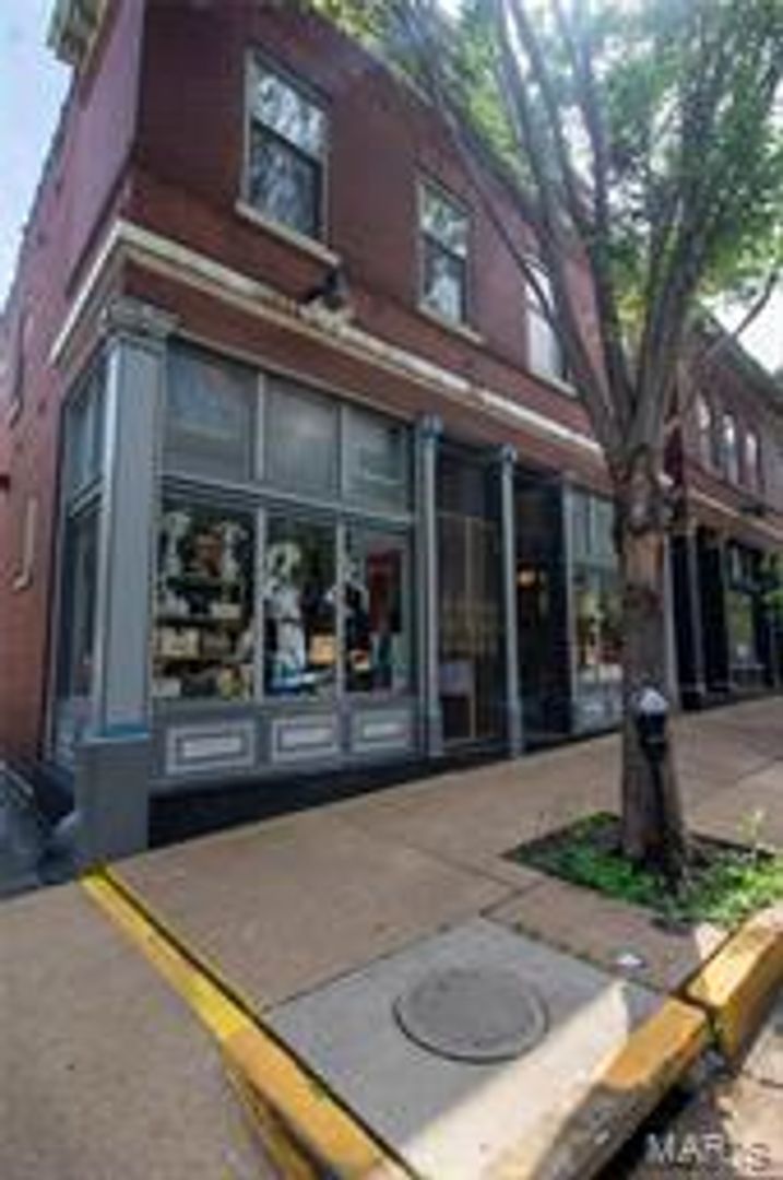 St. Louis Apartment: 2214-2216 Cherokee St.