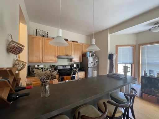 1BR/1B in Unit Washer+Dryer IN UNIT – photo 1