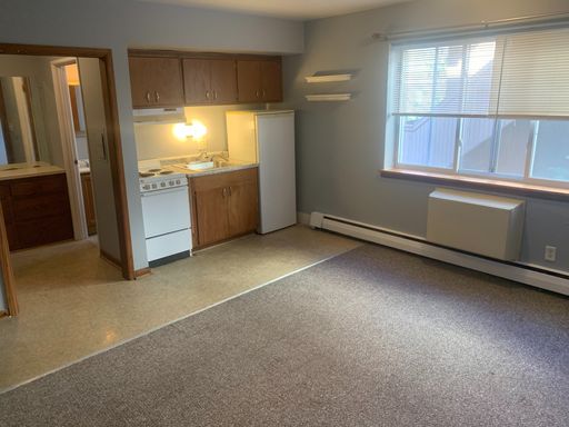 Studio on Prospect Avenue - Included heat – photo 1