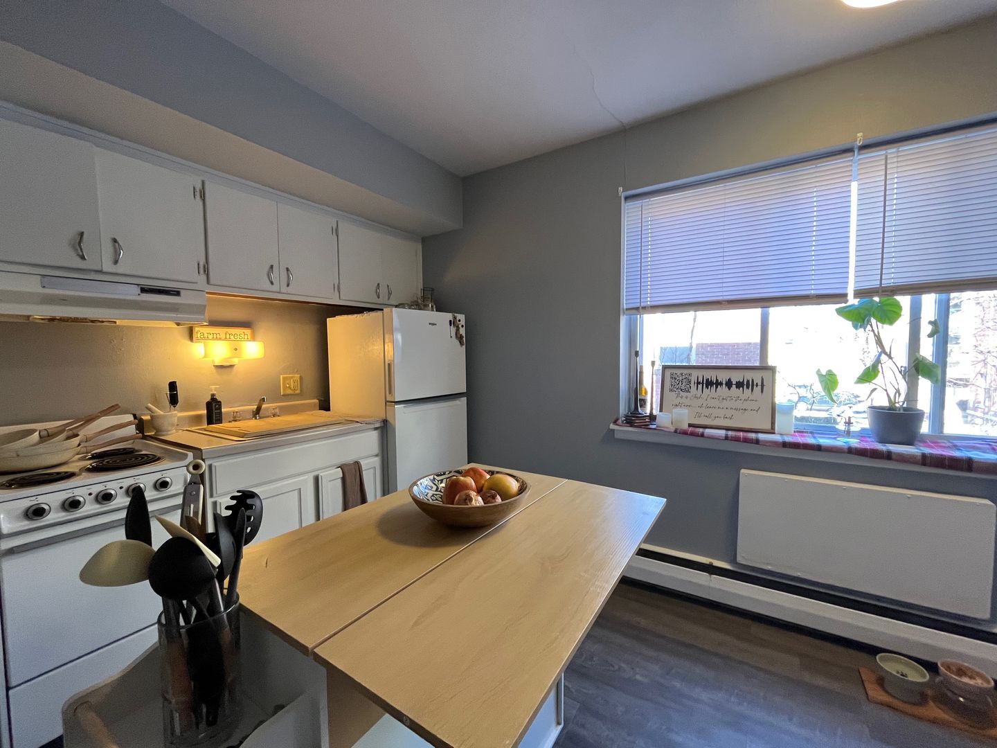 Milwaukee Apartment: 1417 N. Prospect Avenue