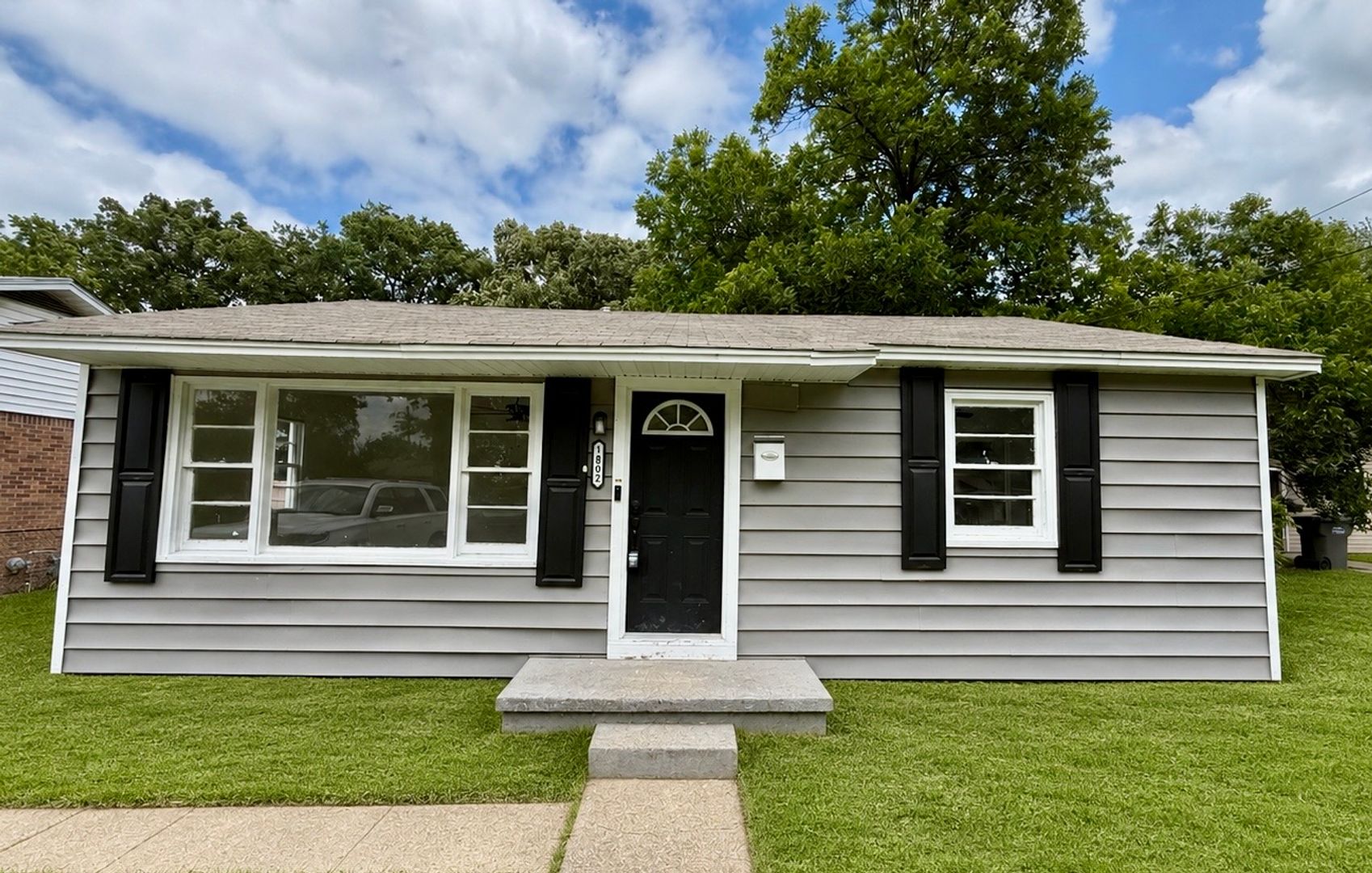 Jonesboro House: 1802 Henry Street
