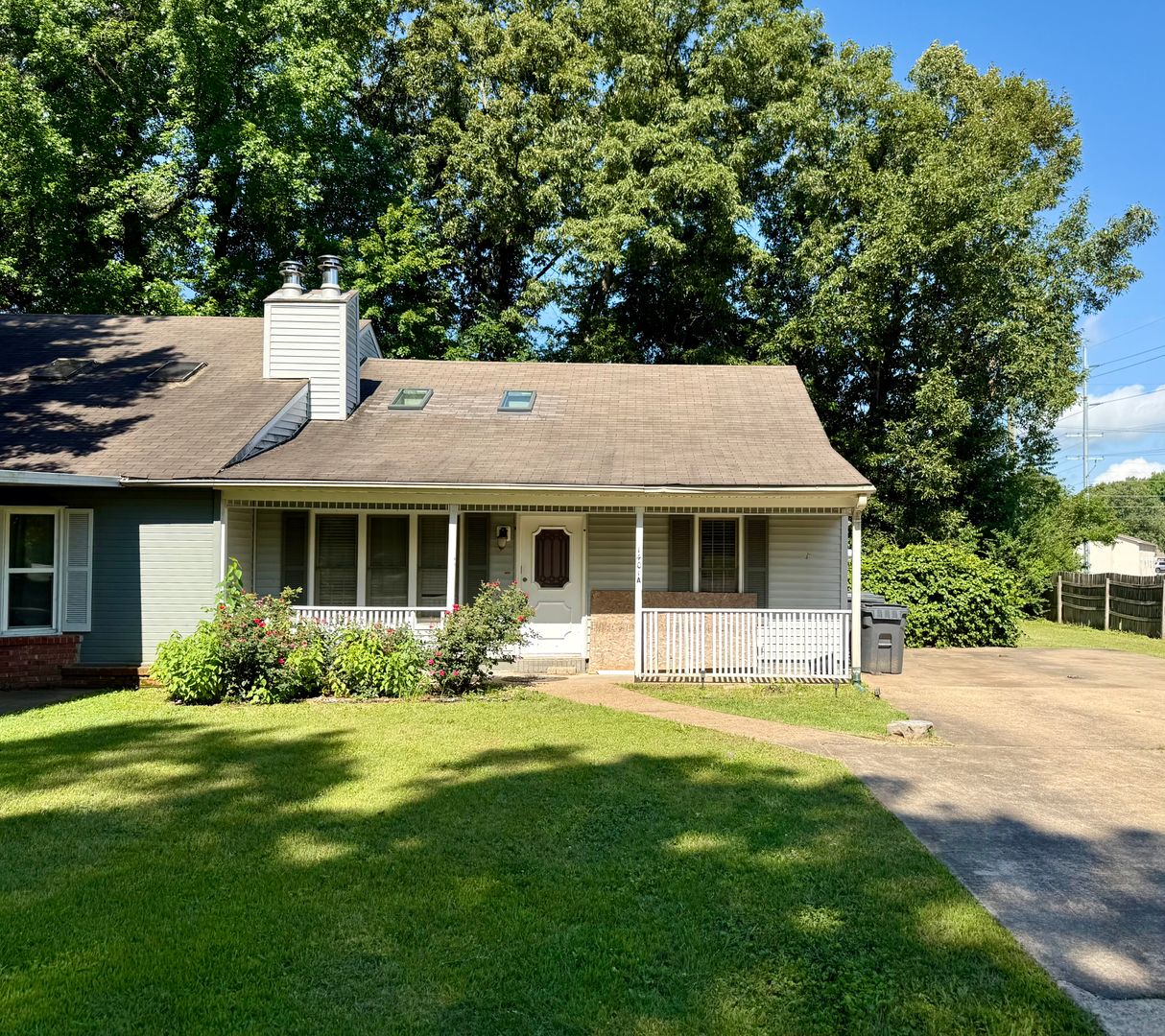Jonesboro Apartment: 1401 Elmdale
