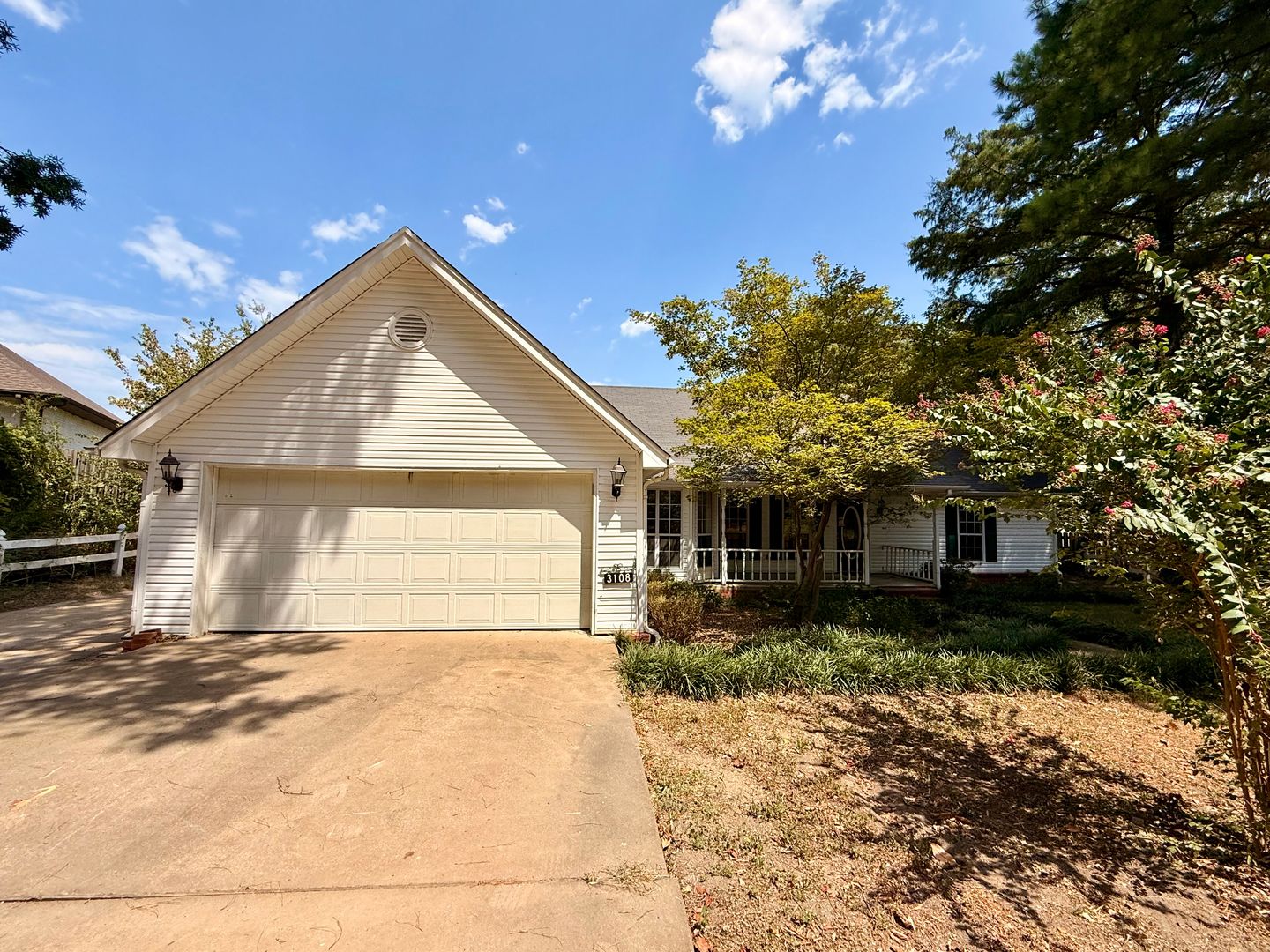 Jonesboro House: 3108 Maplewood Terrace