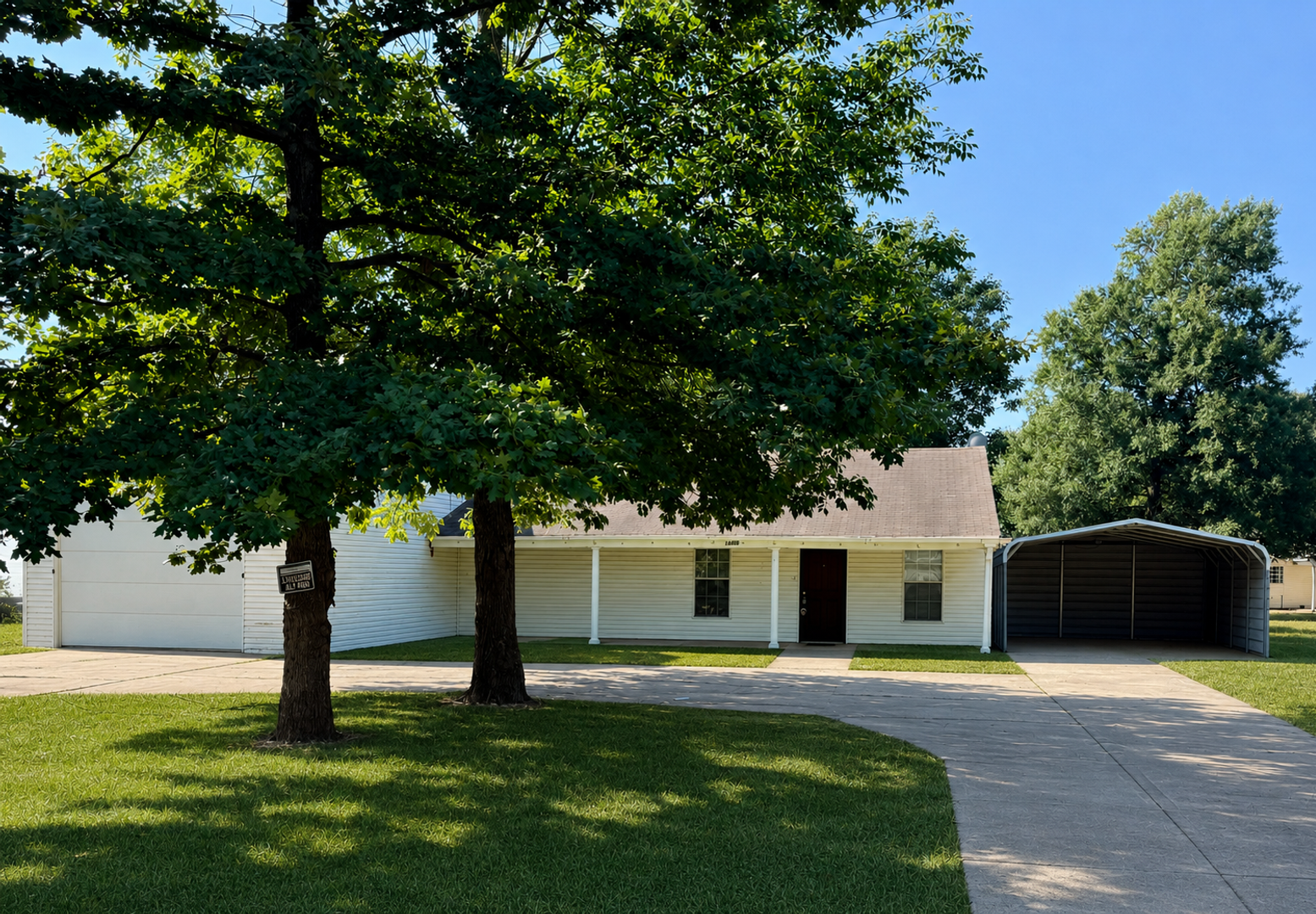 Paragould House: 1306 Barton