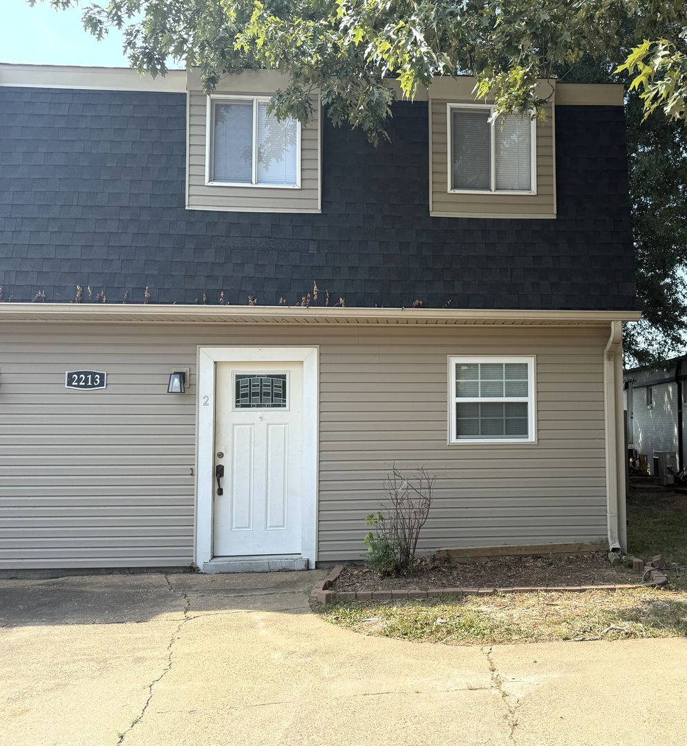 Jonesboro Apartment: 2213 Spence Circle