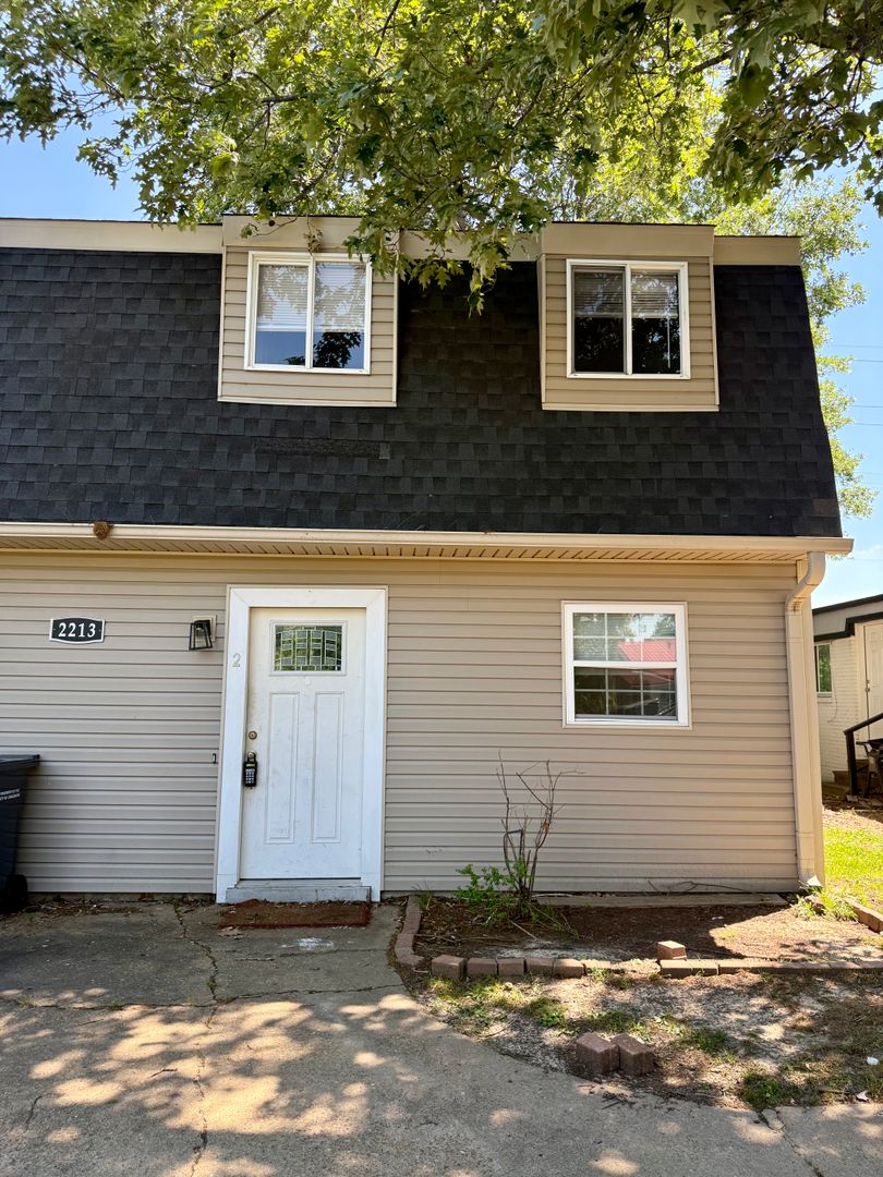 Jonesboro Apartment: 2213 Spence Circle