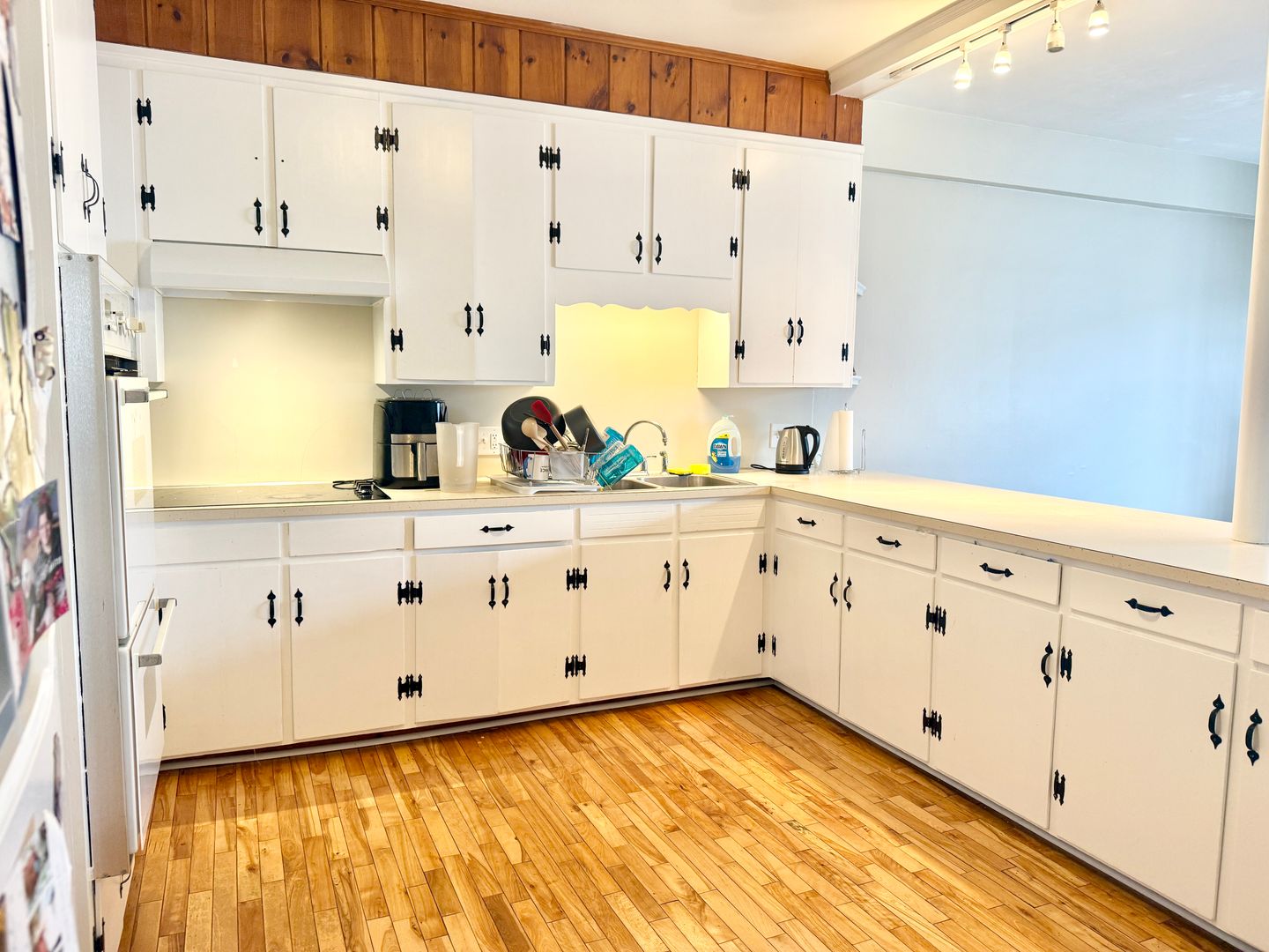 Yarmouth Apartment: 366 Main St