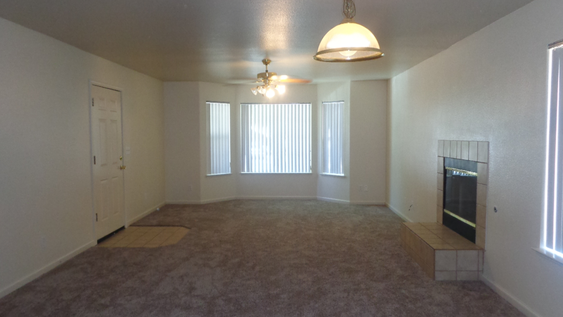 Yuba City Apartment: 1047-1049 Gilliland Drive