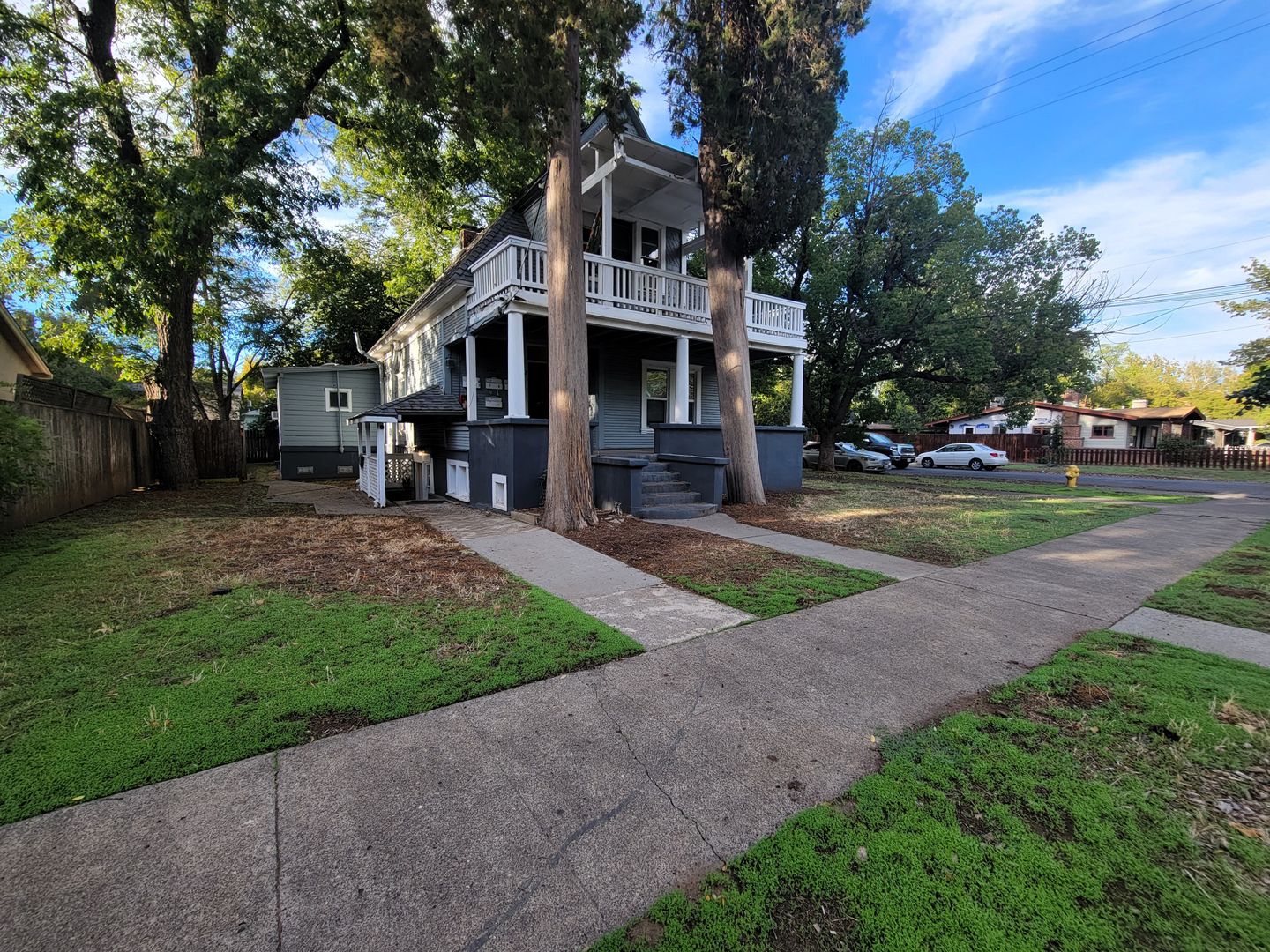 Chico Apartment: 202 W 2nd Ave - #1