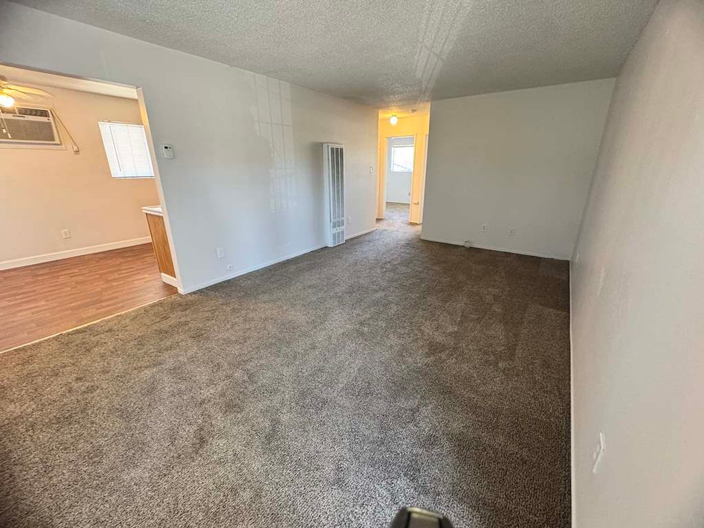 Oakdale Apartment: 425 S. 3rd Ave, Unit F