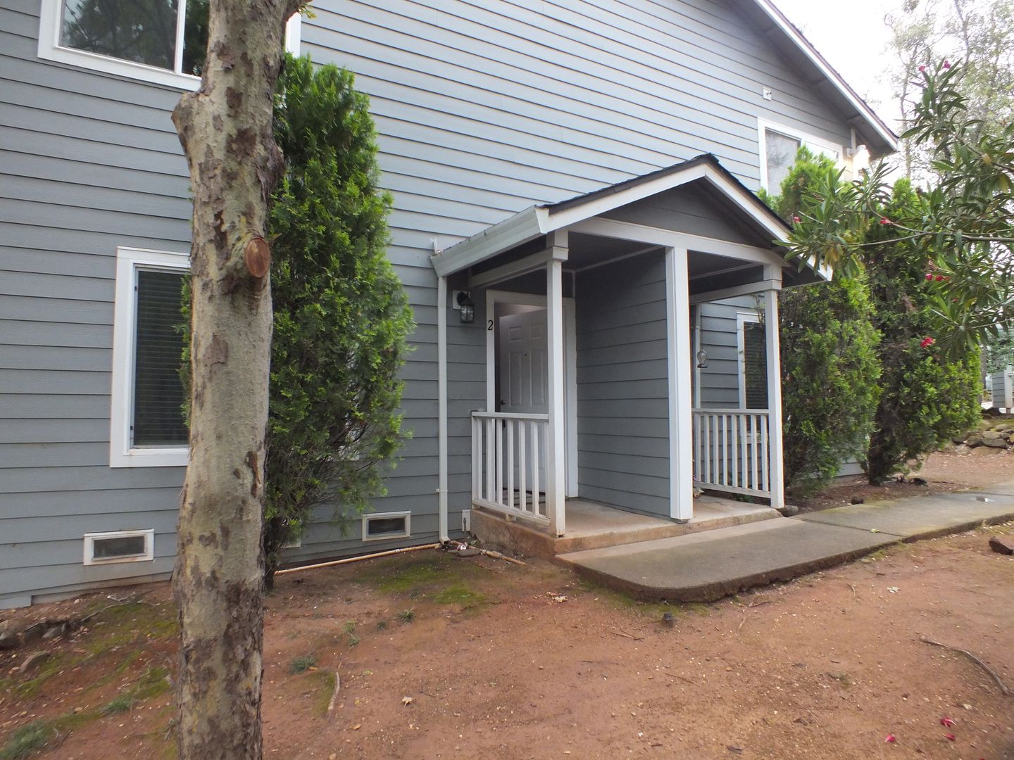 Cameron Park Apartment: 2641 La Crescenta Dr.