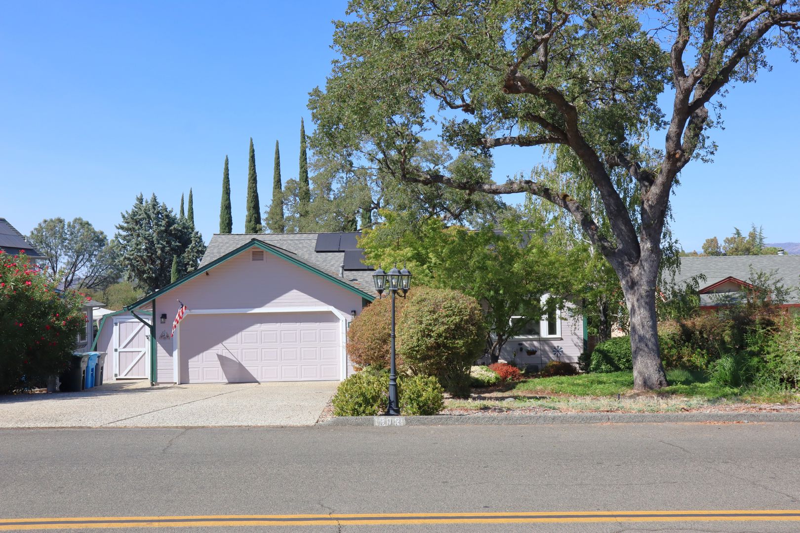 Oroville House: 503 Hillcrest Avenue