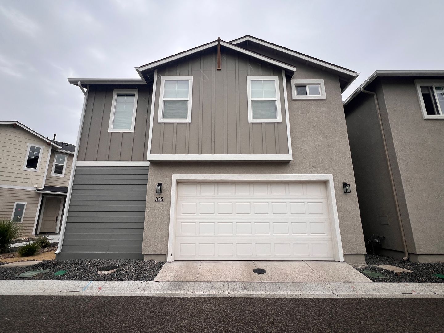 Gardnerville Townhome: 335 Cattail Cir