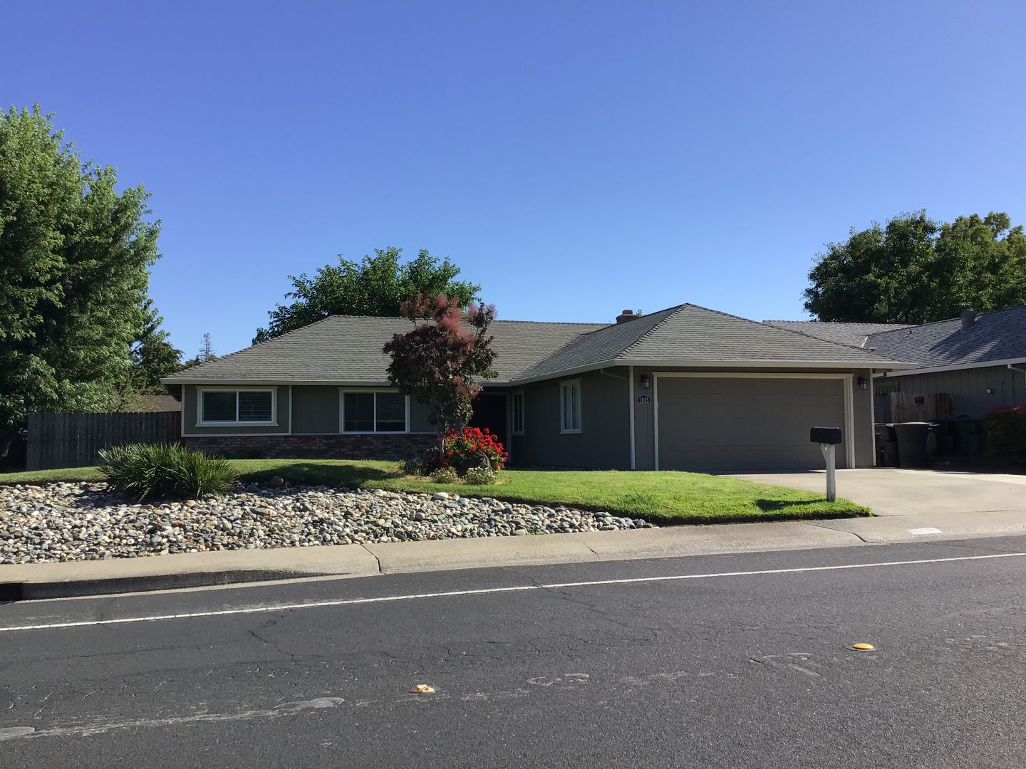 Roseville House: 1825 Vista Creek Dr.