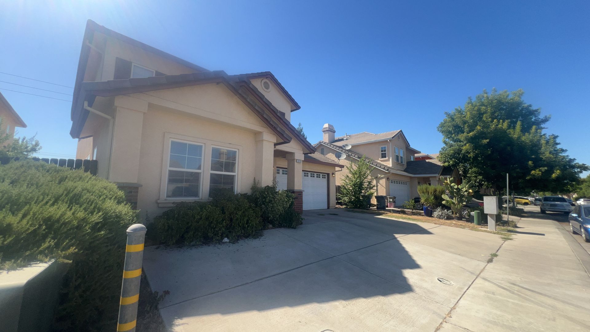 Merced House: 3519 Santiago Ct
