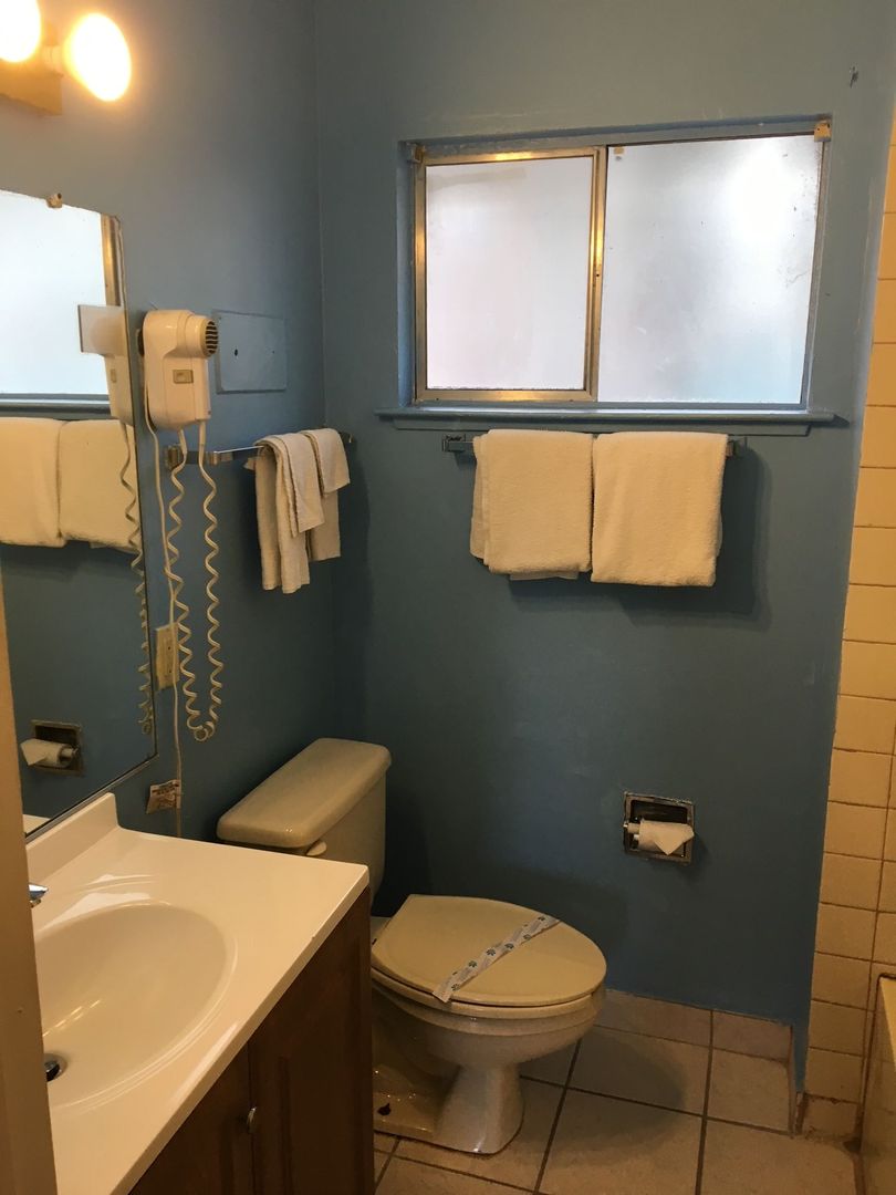 South Lake Tahoe Apartment: 3930 Pioneer Trl (1009 Moss)