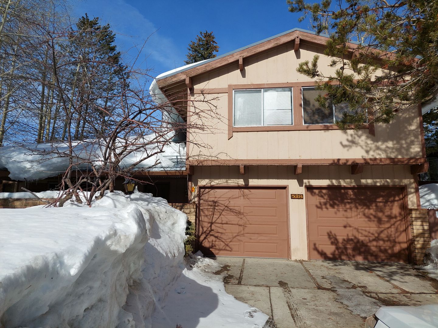 South Lake Tahoe House: 528 Tahoe Keys Blvd