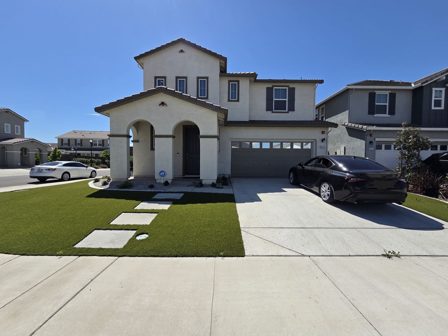 Elk Grove House: 8358 Akino Court