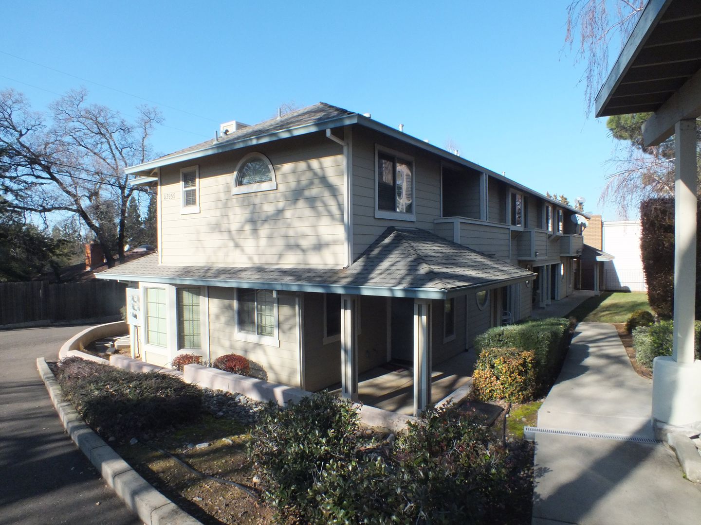 Cameron Park Apartment: 3958-3969 Arthur & Lancelot Courts