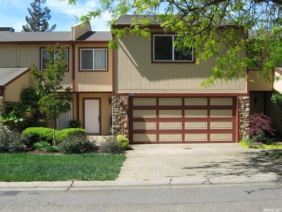 Cameron Park Townhome: 2790 Cactus Court