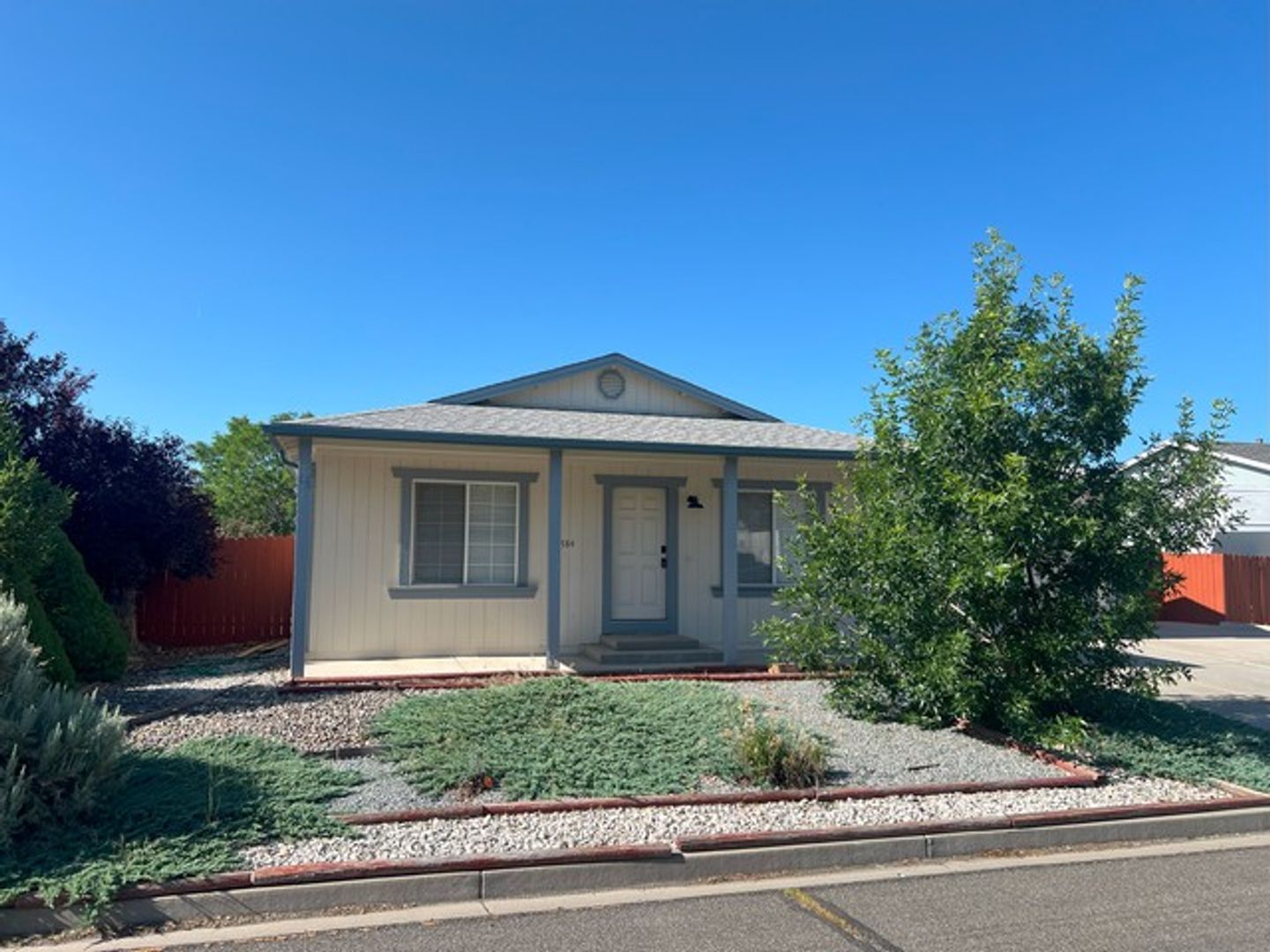 Reno House: 17784 Georgetown Rd