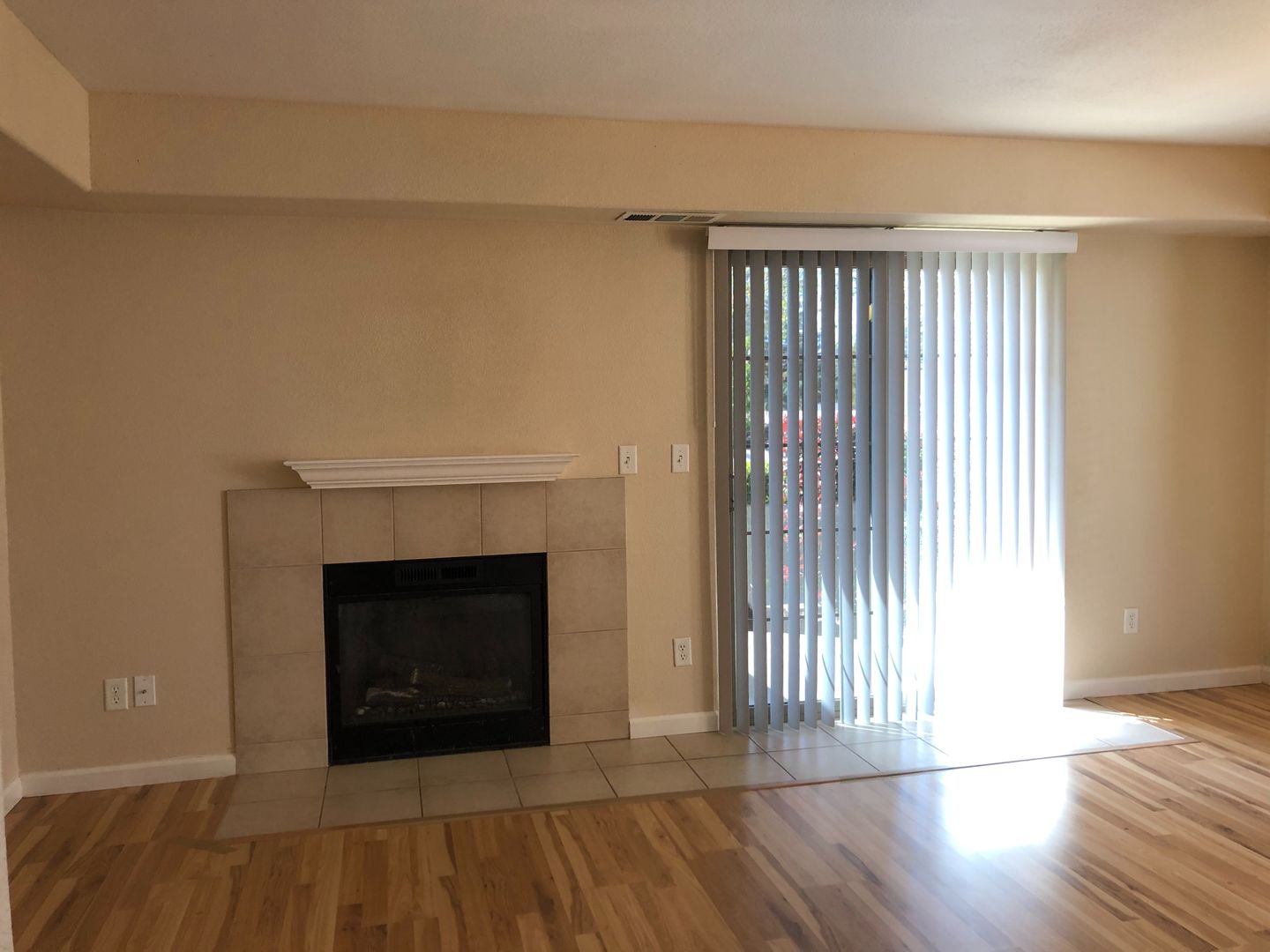 Cameron Park Apartment: 3958-3969 Arthur & Lancelot Courts