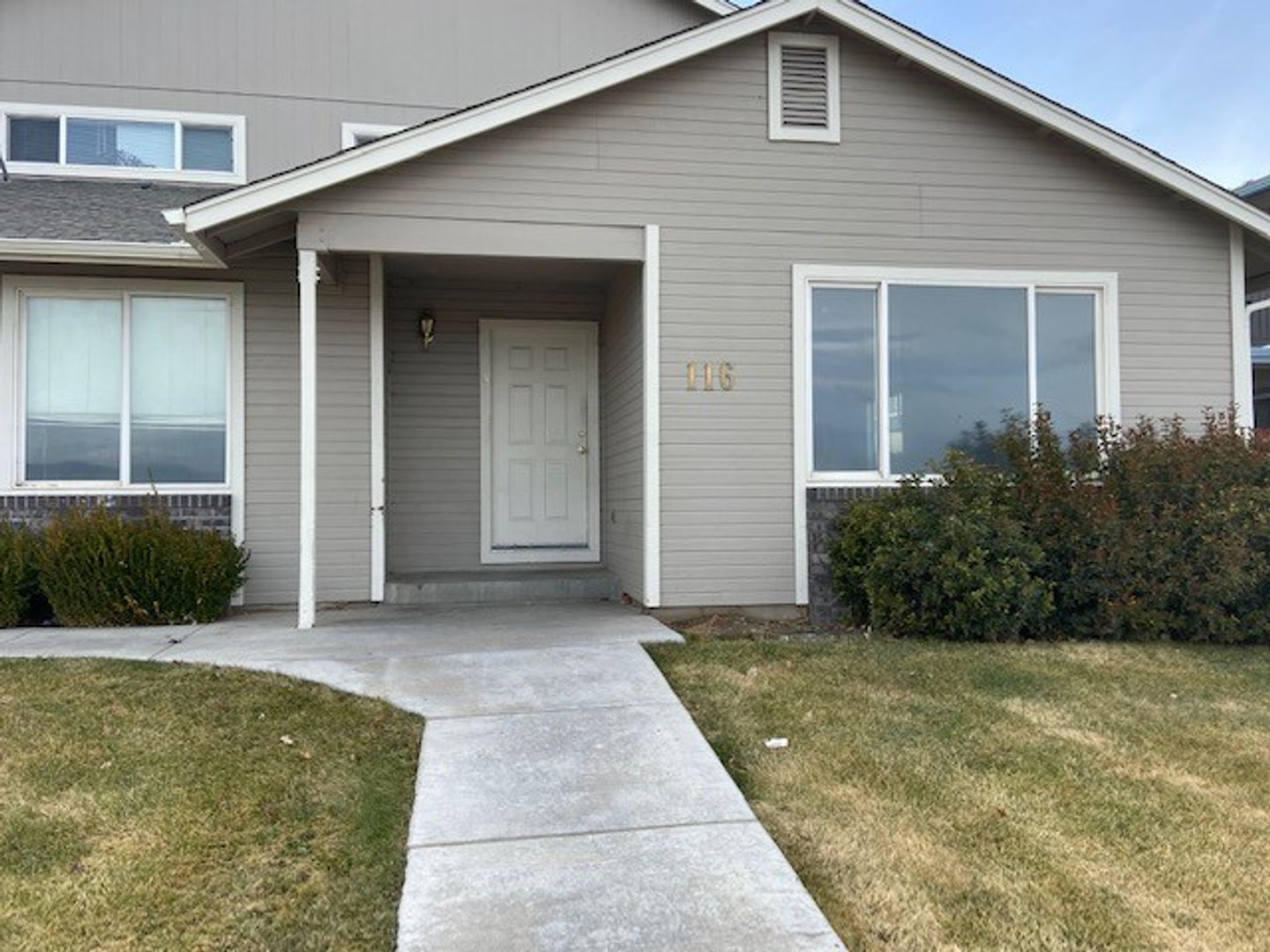 Dayton Apartment: 116 Palmer Ct*