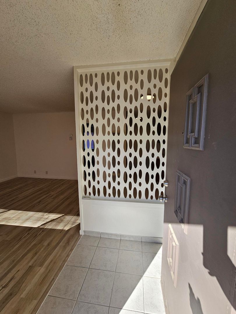 Yuba City Apartment: 1221 B Street