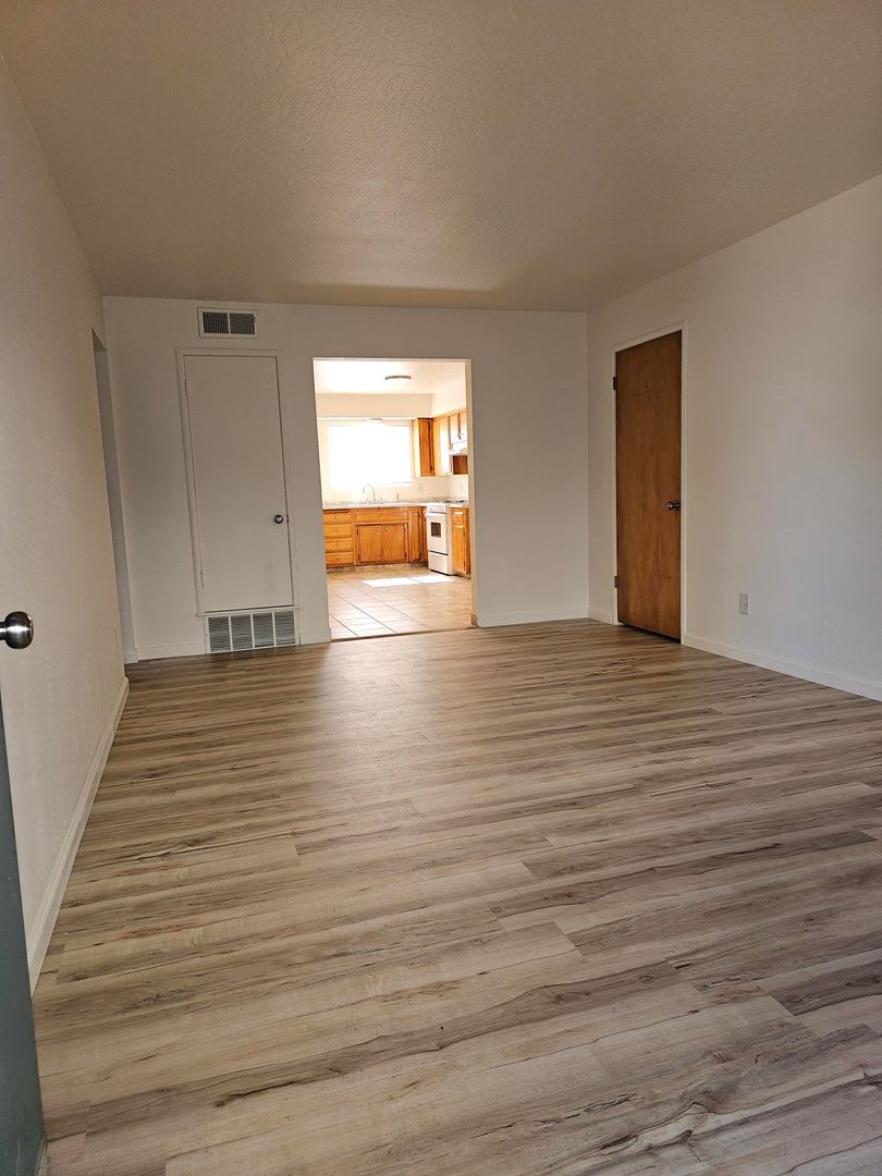 Yuba City Apartment: 1255 Williams Way