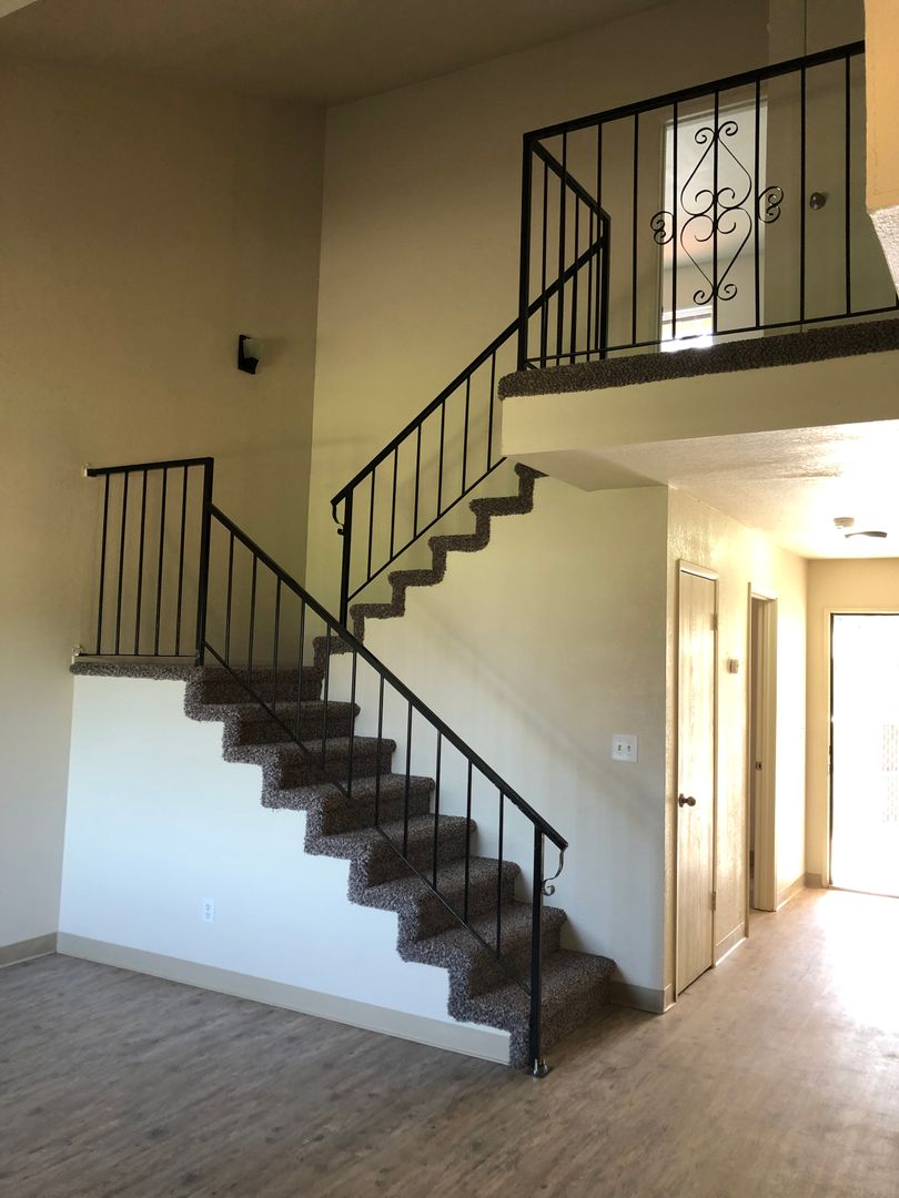 Merced Apartment: 2348 Pinedale Ave #4