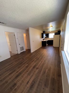 1936 K St, Merced, CA 95340