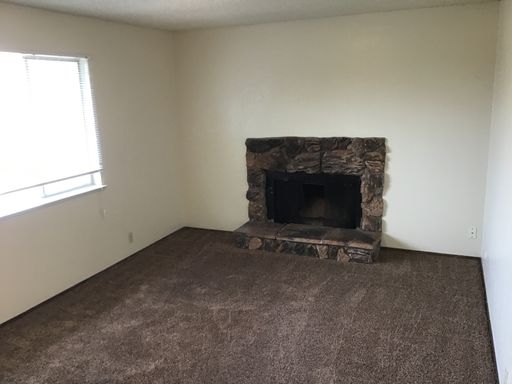 1590 Alfred Way #4 – photo 1
