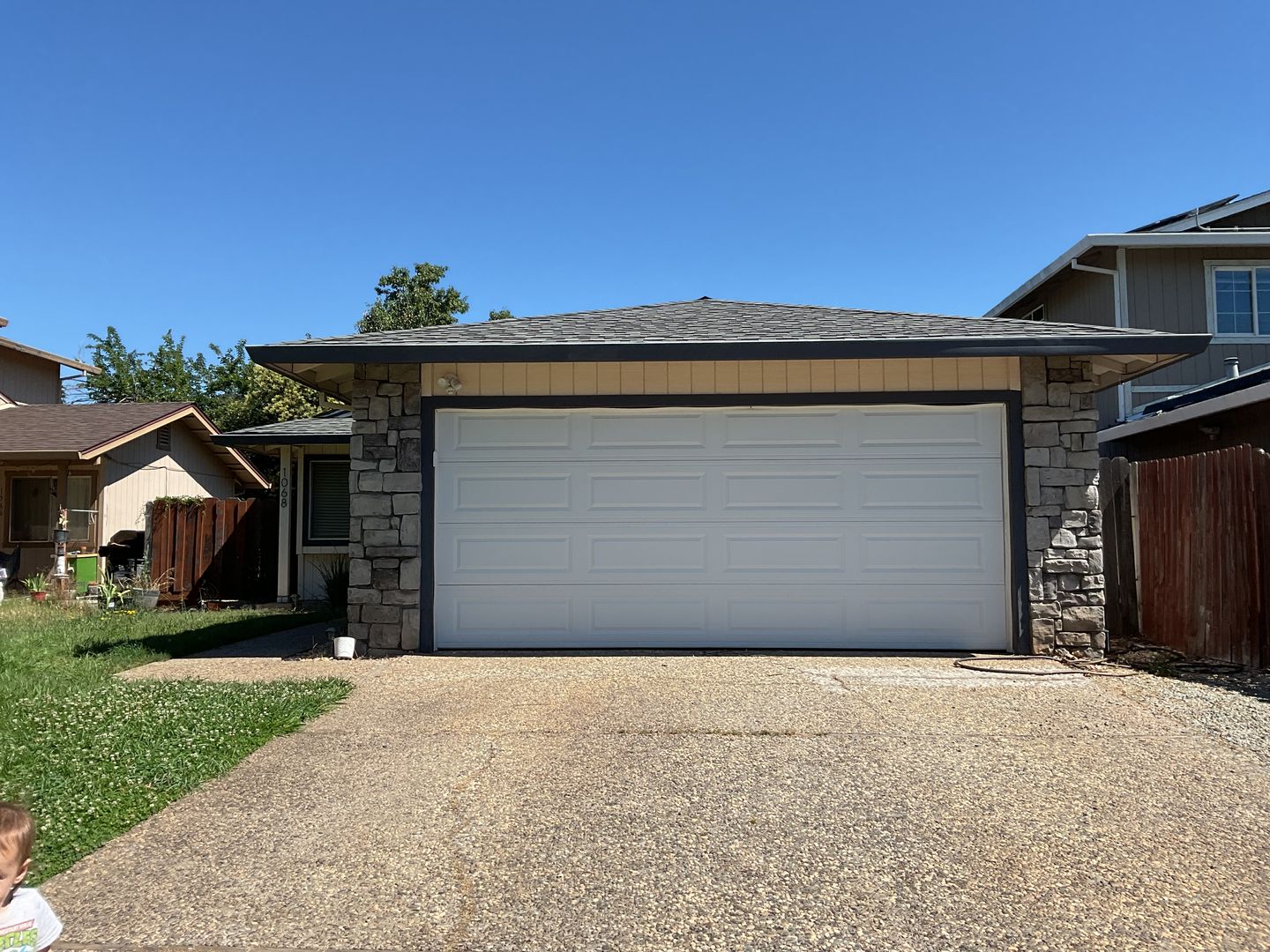 Chico House: 1068 Lupin Ave