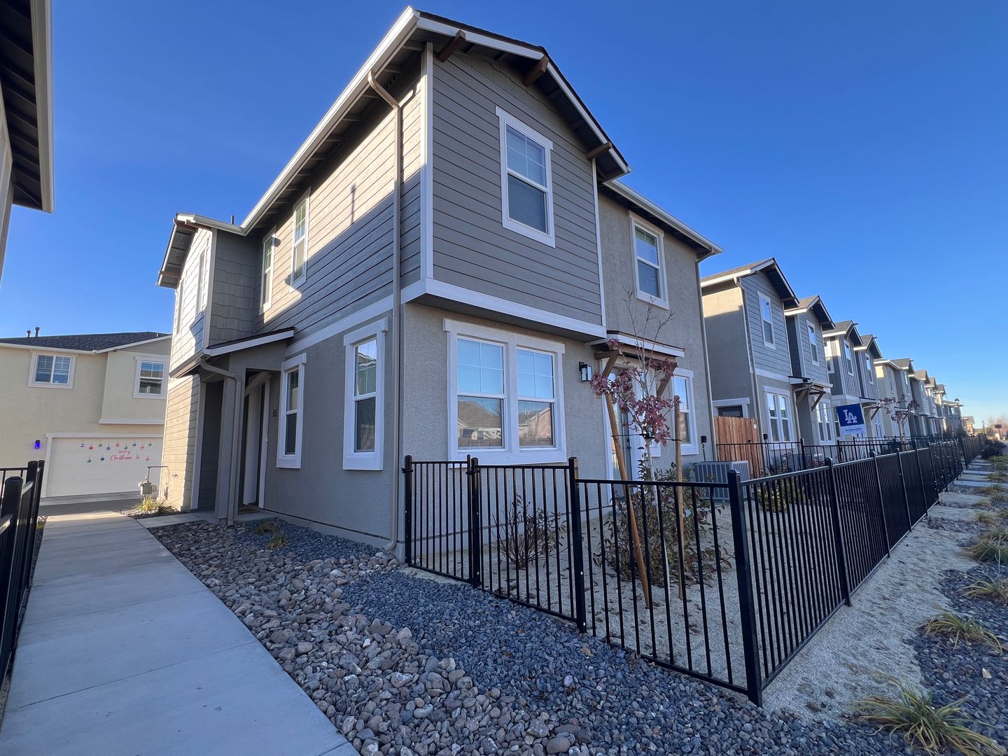 Gardnerville Townhome: 455 Blackbird Ln