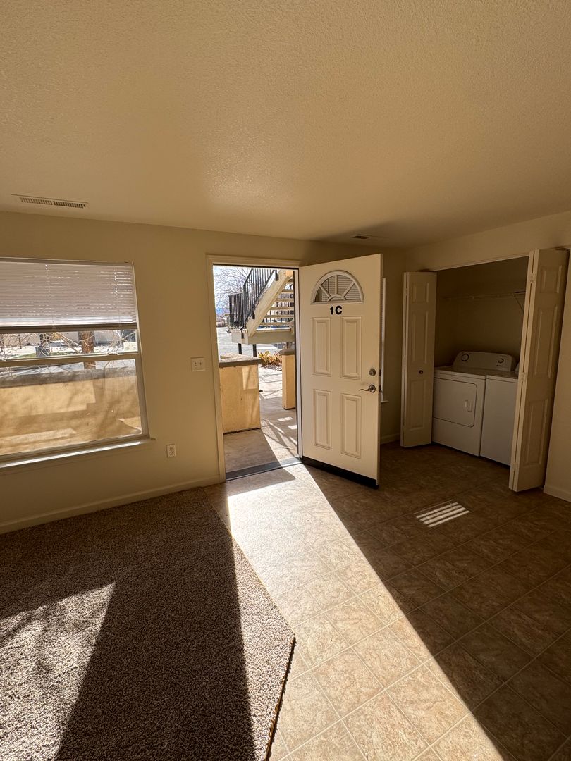 Gardnerville Apartment: 1454 Hussman Ave