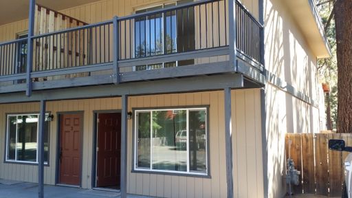 Remodeled unfurnished two bedroom townhouse – photo 1