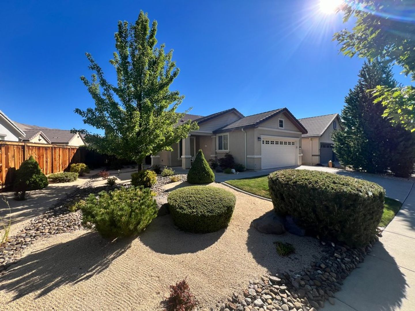 Reno House: 1180 Del Web Pkwy West