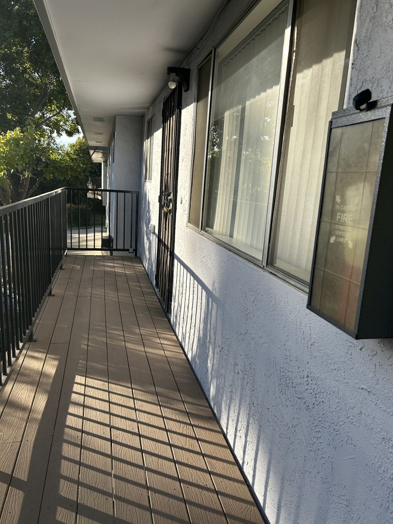 Sacramento Condo: 4711 Hayford Way #4