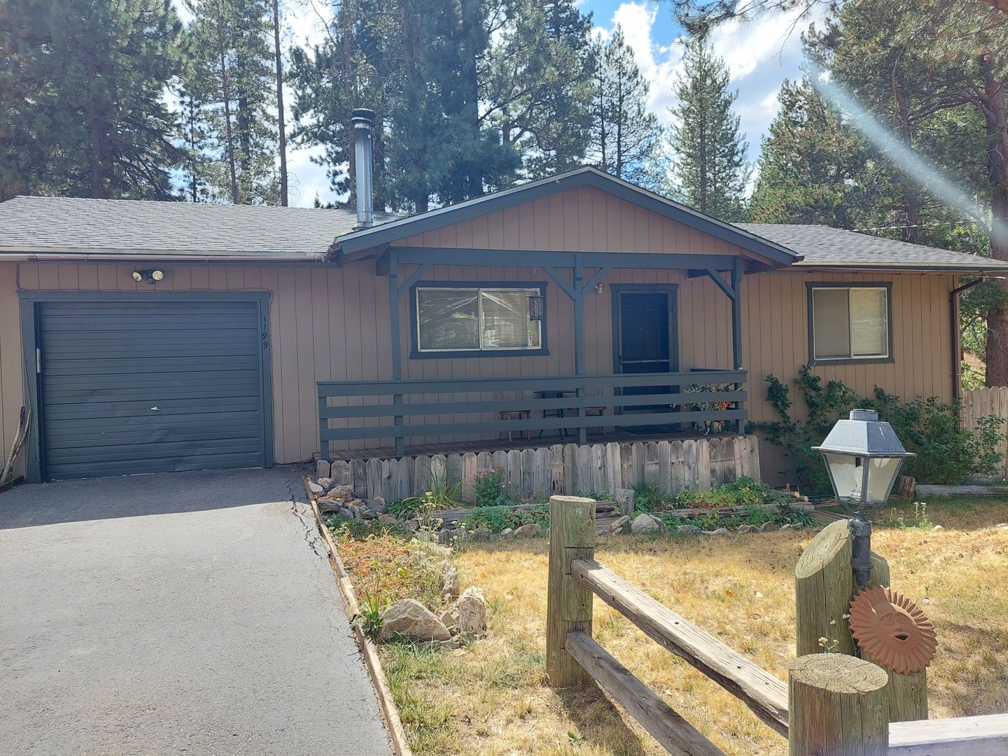 South Lake Tahoe House: 1199 Nottaway Dr
