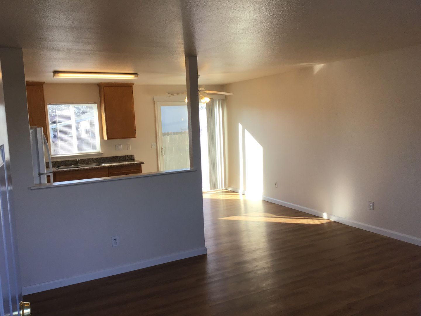 Olivehurst Apartment: 1817 7th Ave.