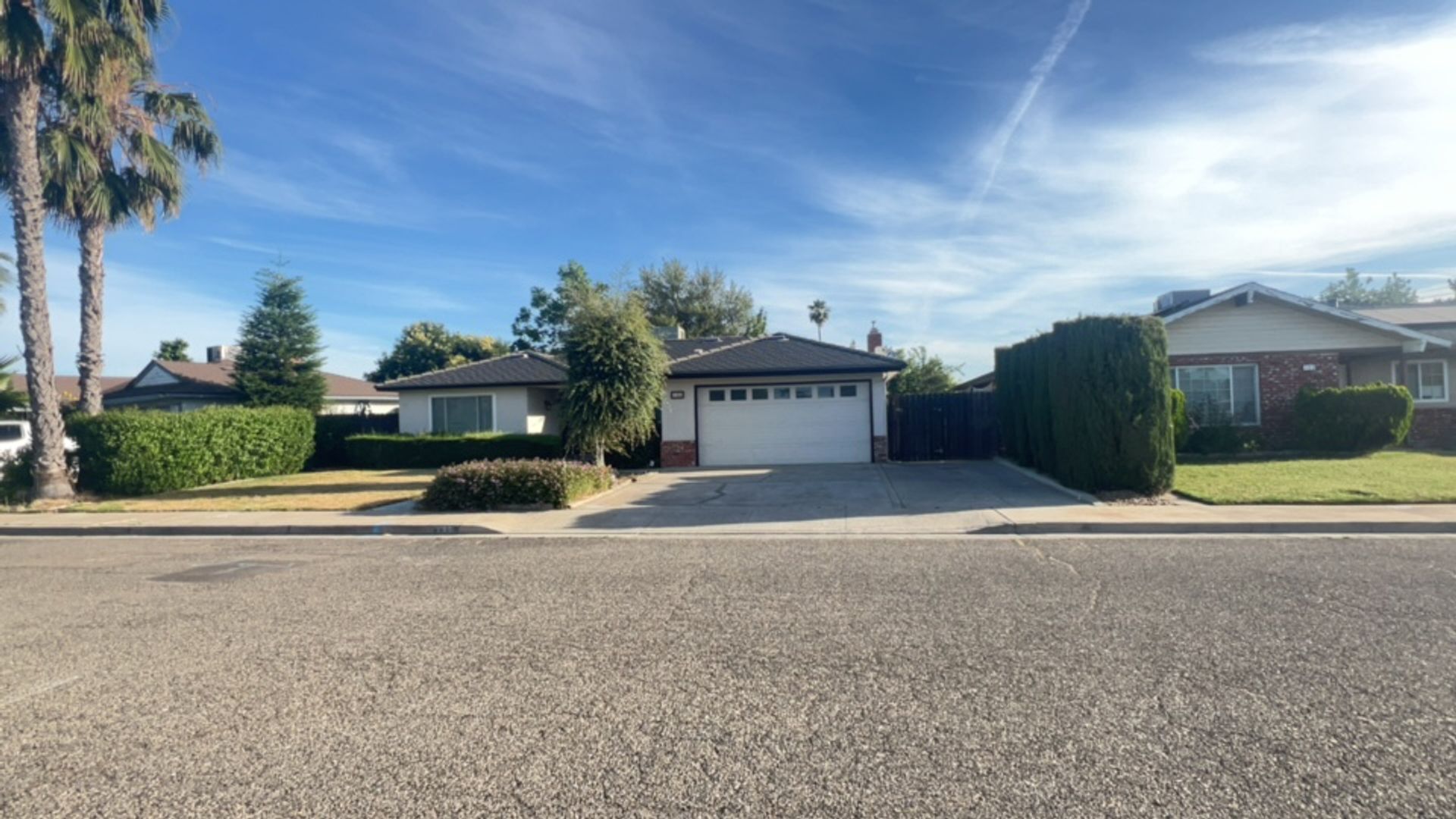 Atwater House: 133 Kadota Ave
